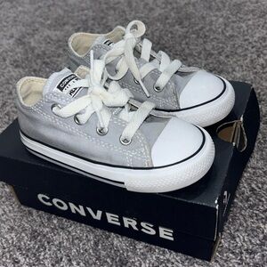 Toddler converse 7C